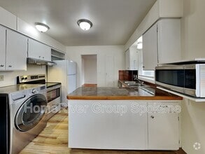 Building Photo - 3303 E Congress Ave