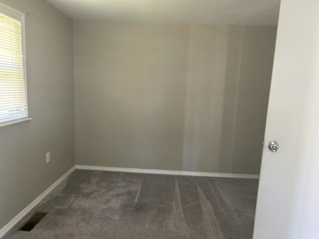 Foto del edificio - 3247 Clover Dr