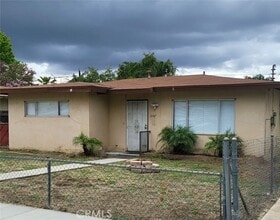 Building Photo - 1007 Calhoun St