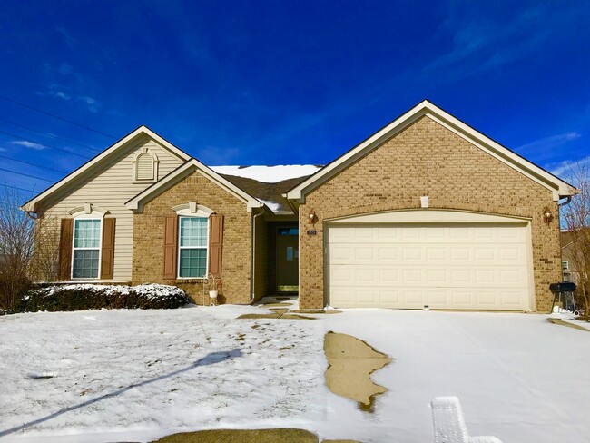 Building Photo - Stunning Ranch-Style Home in Warren Township!