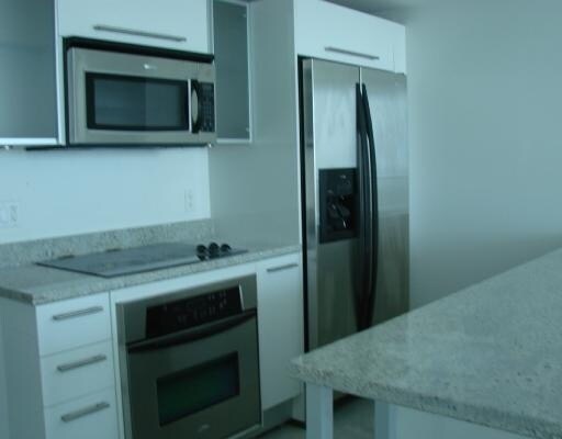 Foto principal - 185 SW 7th Ave