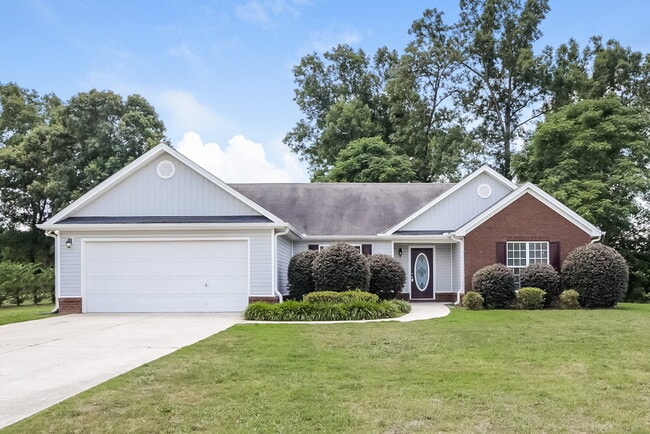 Building Photo - 820 Brandon Dr