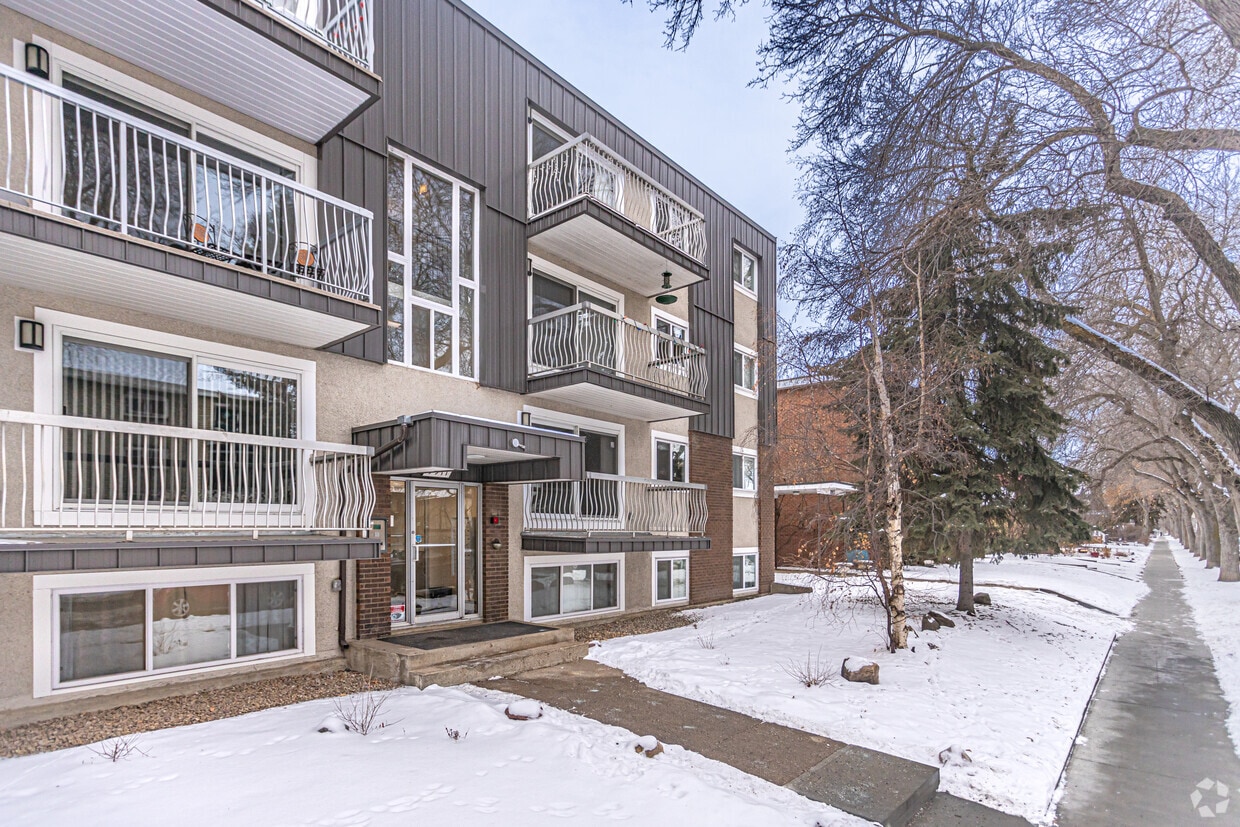02/2024 - STRATHCONA APARTMENTS