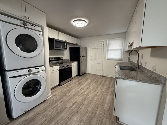 Photo - 2416 Meharry Blvd Apartment