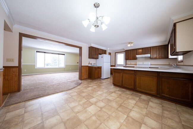 Foto del edificio - 408 Edgar Pl