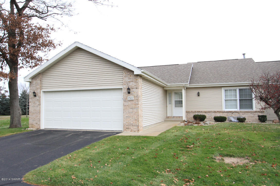 Primary Photo - 3 Bedroom, 3 Bath Condo in Woodbridge Hills