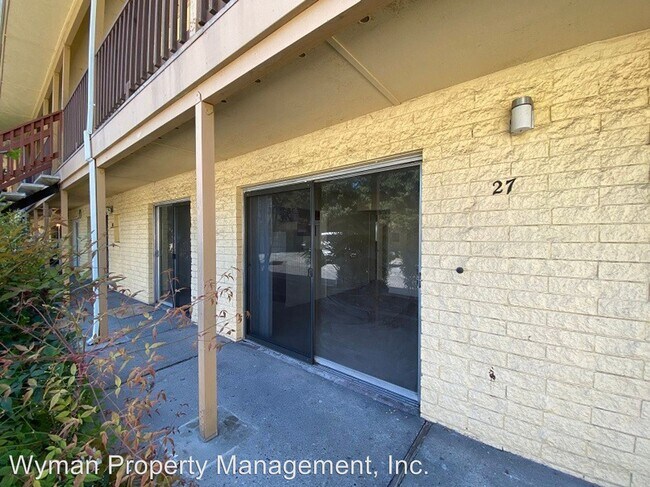 Building Photo - 2412-2422 Old Sonoma Rd