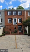 Building Photo - 4315 Lawrence St