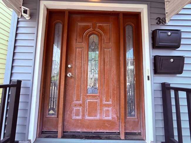 Building Photo - 38 Lanza Ave