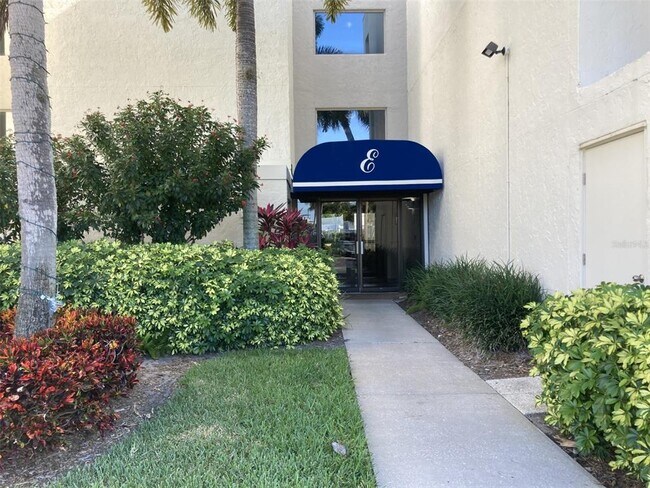 Foto del edificio - 6114 43rd St W