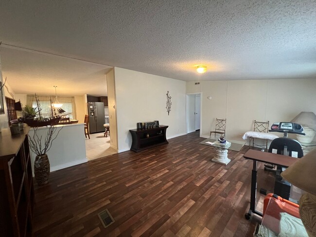 Foto del edificio - COMING LATE-FEBRUARY 2026! (Pet Friendly)