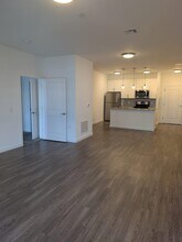 Building Photo - 687 Ocean Ave