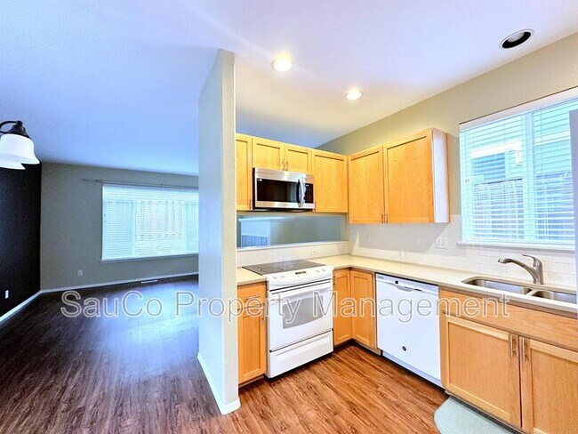 Foto del edificio - 20496 SW Annadel St