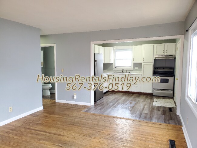 Foto del edificio - 827 Bernard Ave