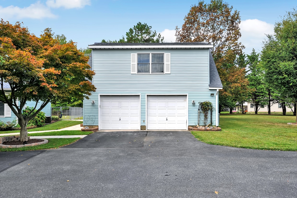 Foto principal - 1049 Yoder Dr