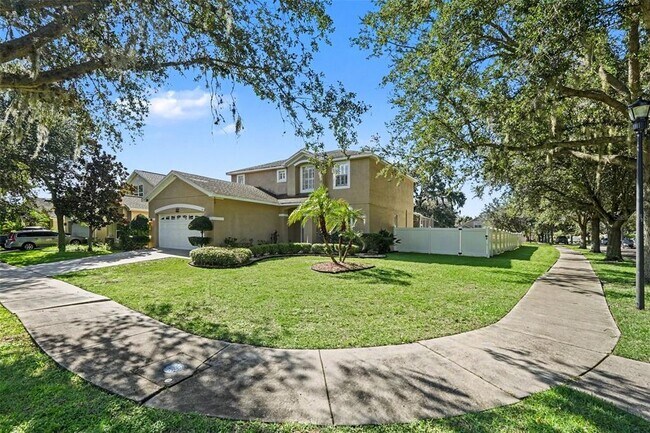 Building Photo - 301 Fern Gulley Dr