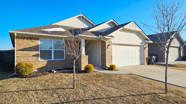 Building Photo - 4 Bed/2 Bath in Norman