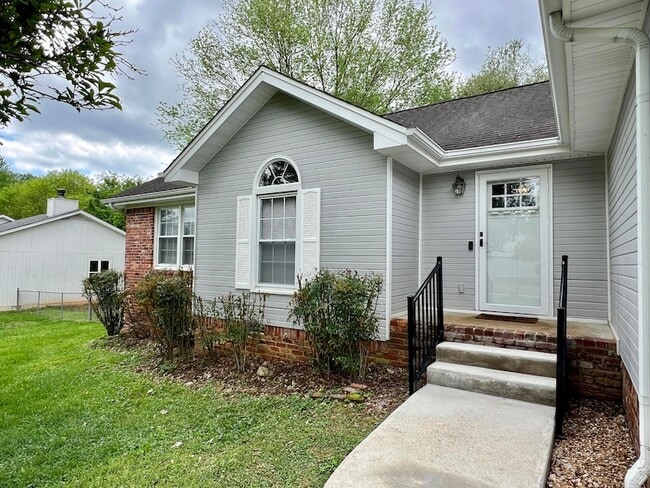 Building Photo - 5648 Tucker Rd