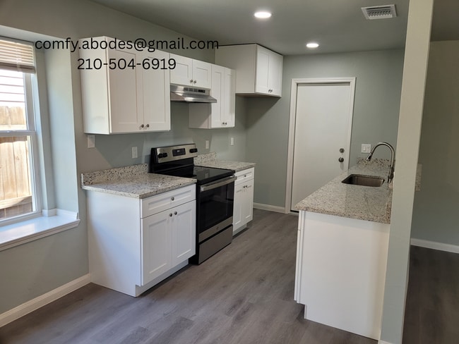 Foto del edificio - 5414 Green Grove St