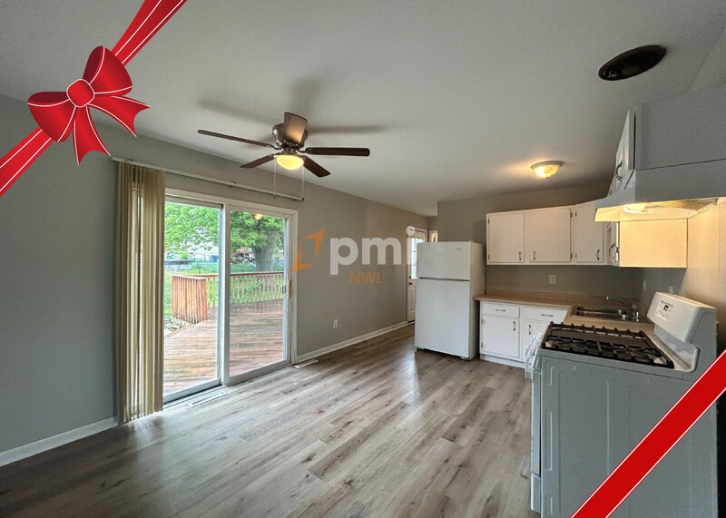 Primary Photo - 7724 Mount St