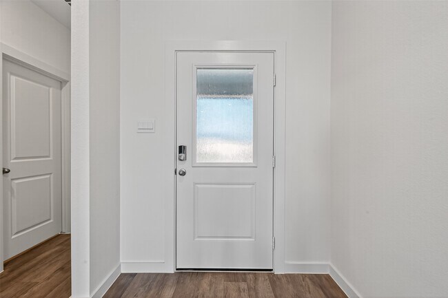 Foto del edificio - 6108 Jasper Hl Dr