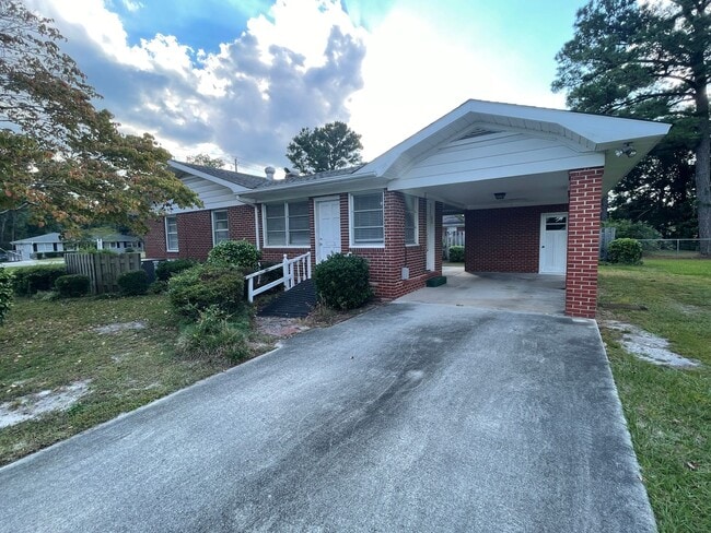 Photo - 5057 Wrightsville Ave House