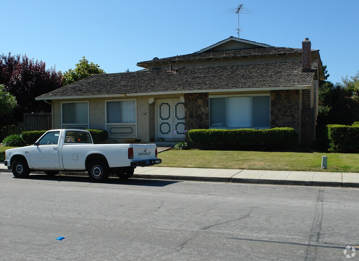 Foto principal - 960 Azure St