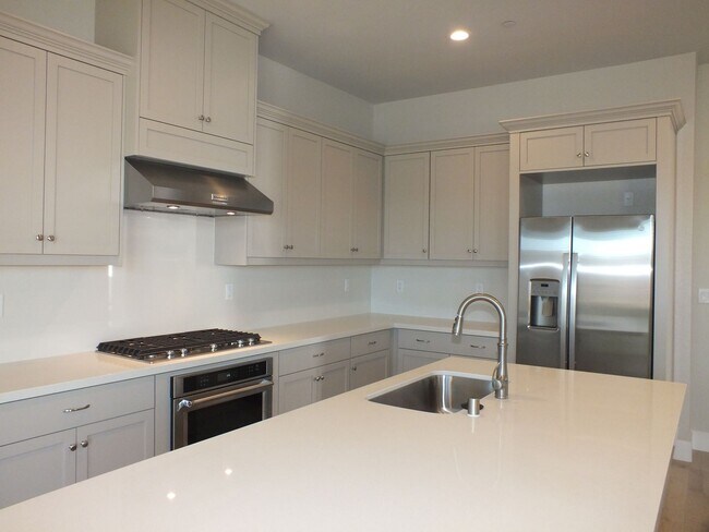 Foto del edificio - Active 55+ Regency at Folsom Ranch - newly...