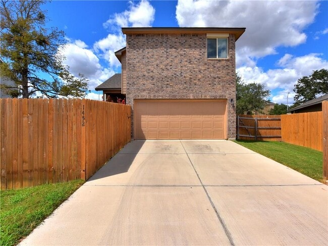 Building Photo - 1452 Hamiltons Wy