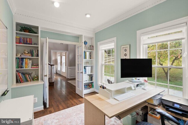 Foto del edificio - 10303 Bear Creek Dr