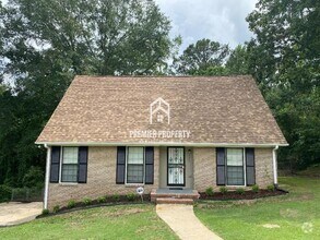 Building Photo - 135 Fox Hill Ct