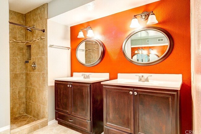 Baño principal - 380 W Wilson St