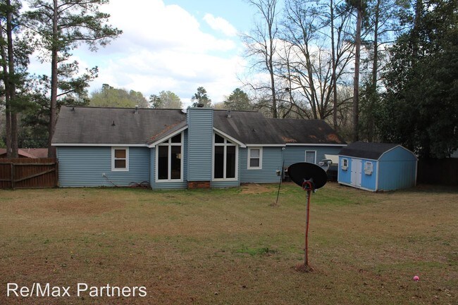 Building Photo - 3 br, 2 bath House - 1119 Brookwood Drive