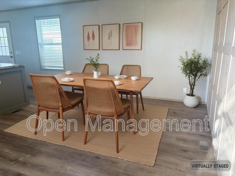 Foto principal - 1001 Gibraltor Ave