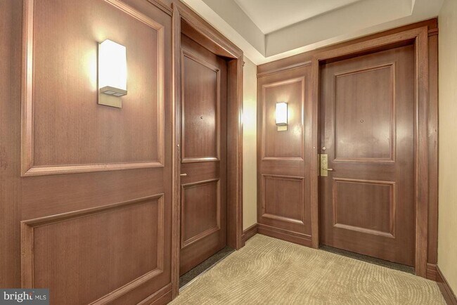 Foto del edificio - 1155 23rd St NW