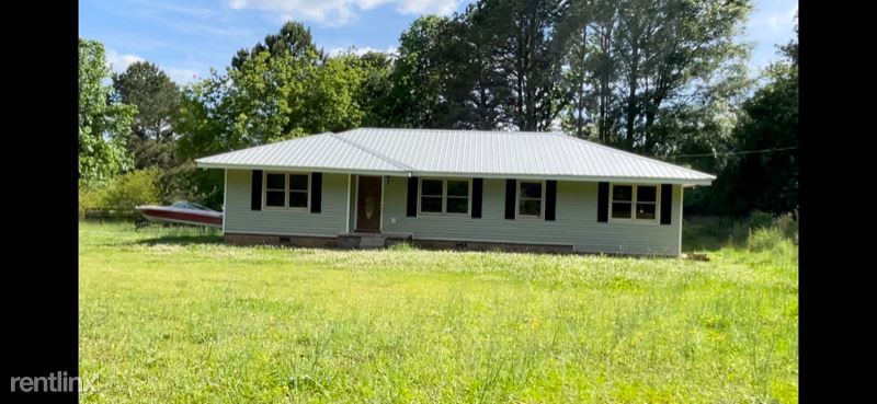Primary Photo - 4 br, 2 bath House - 131 Kodiak Ln