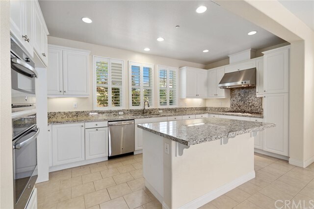 Foto del edificio - 124 Chiffon