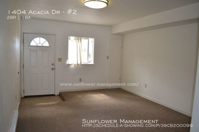 Building Photo - ROOMS FOR RENT MINUTES FROM UCCS