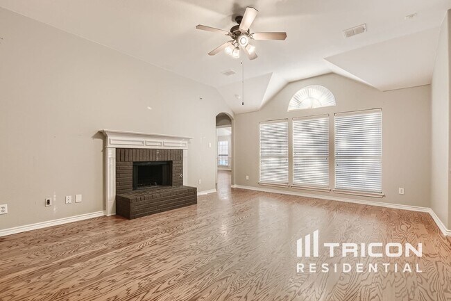 Building Photo - 7100 Brekenridge Dr