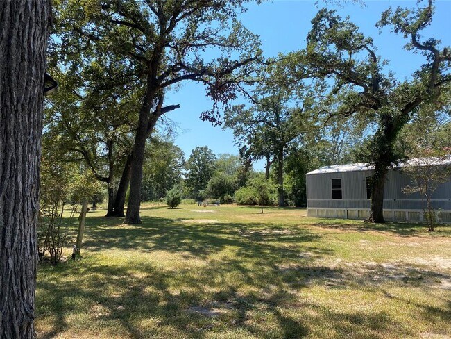 Building Photo - 40109 Bosque Rd