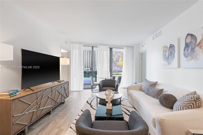 Foto del edificio - 801 S Miami Ave