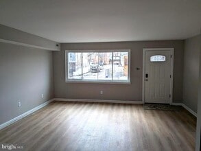 Building Photo - 8034 Craig St