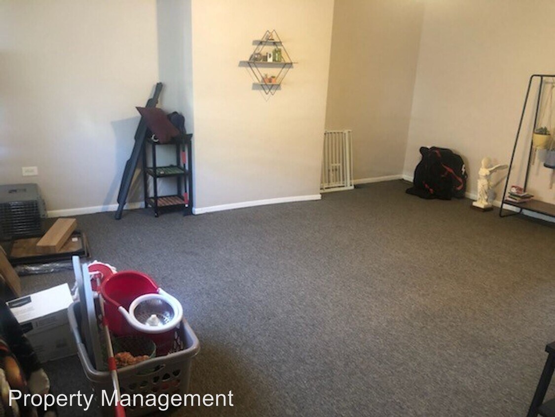 Primary Photo - 3 br, 1.5 bath House - 50 Mt Oliver