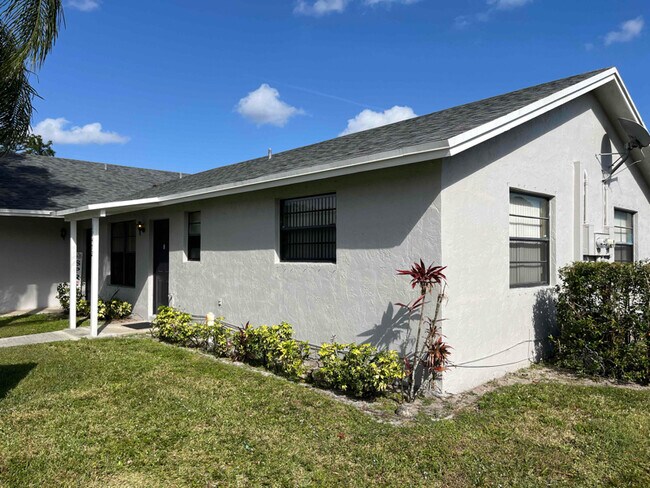 Building Photo - 12472 Guilford Way