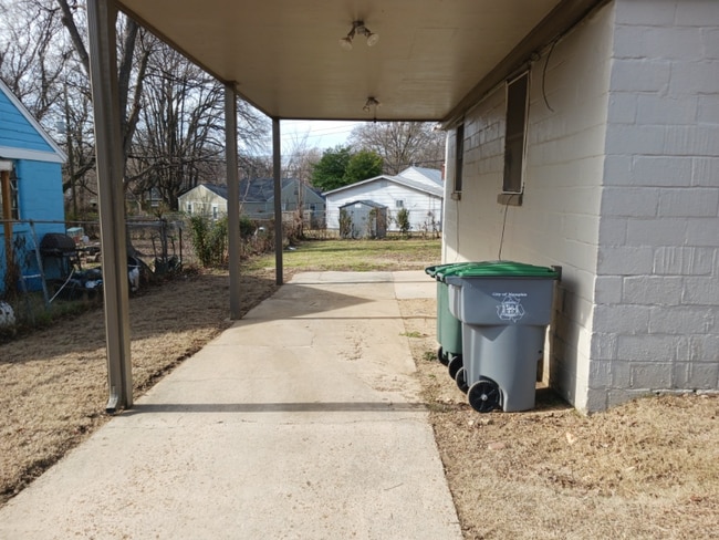 Photo - 1589 Castalia St House