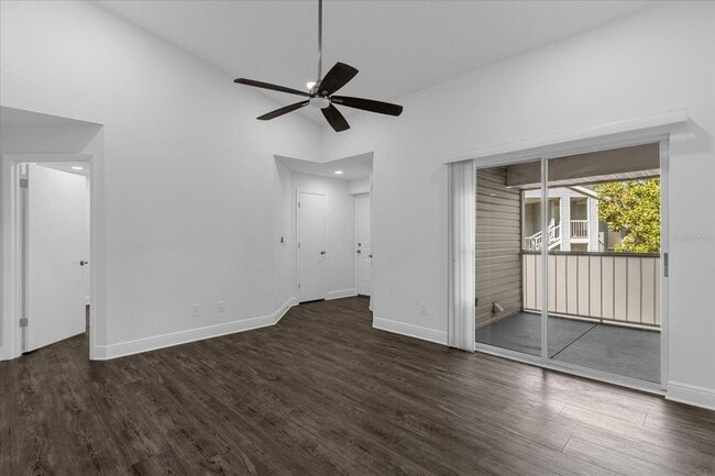 Foto del edificio - 2580 Grassy Point Dr