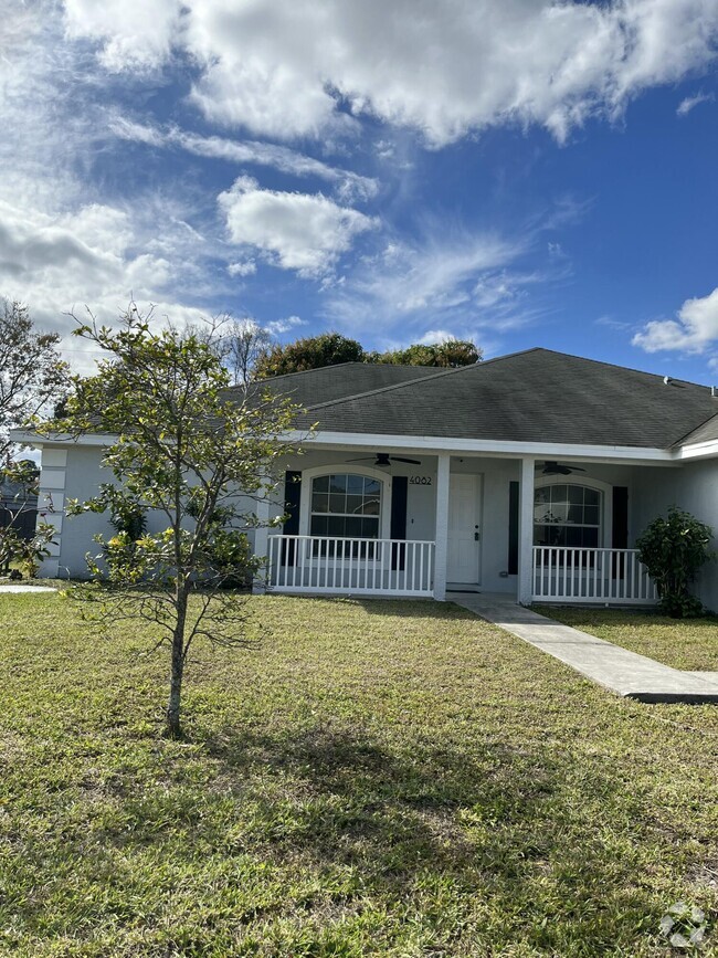 Building Photo - 4082 SW Cheribon St