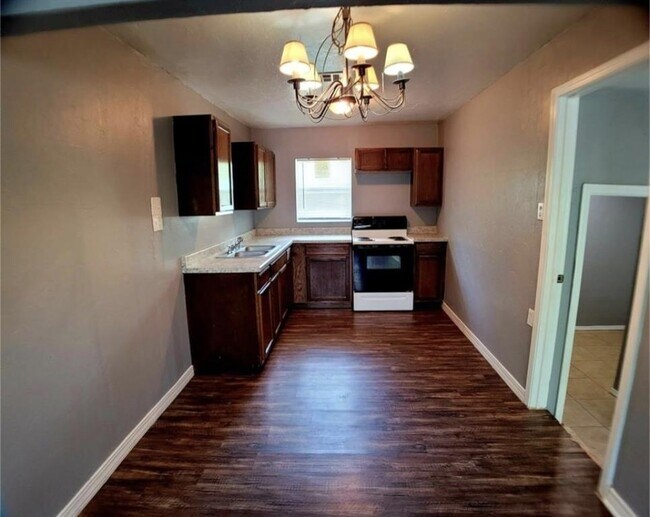 Foto del edificio - 1304 NW 98th St