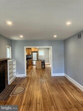 Building Photo - 2626 Belmont Ave