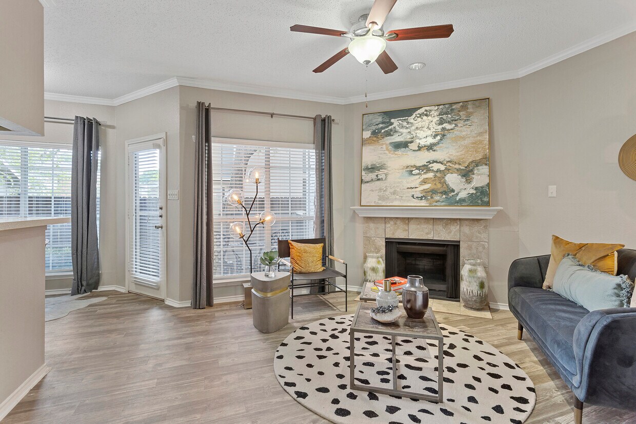 Huntington Meadows Apartment Homes Apartments 2311 Stratton Ln Arlington, TX